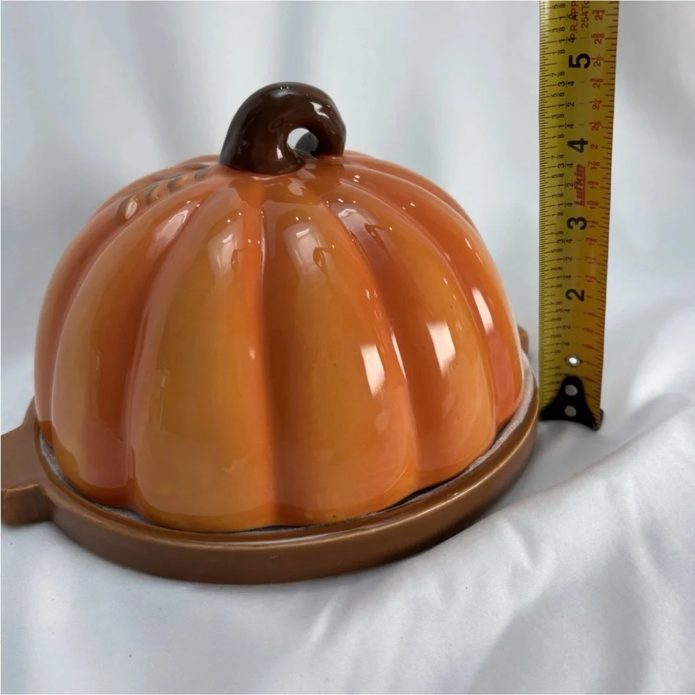 New Thanksgiving Pumpkin Shaped Ceramic Serving Dish with Lid
